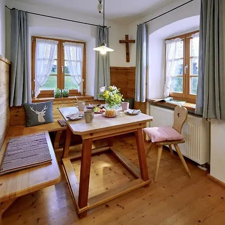 With 2 Bedrooms *
