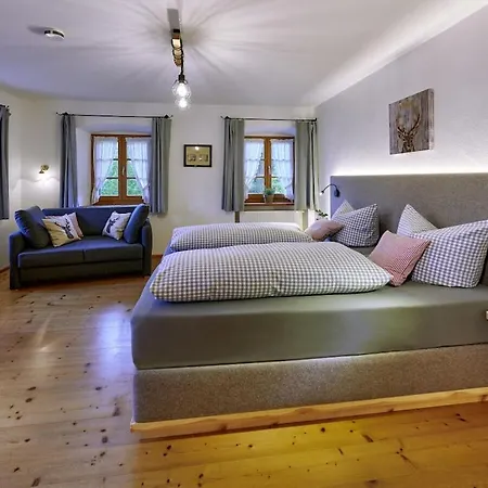 With 2 Bedrooms